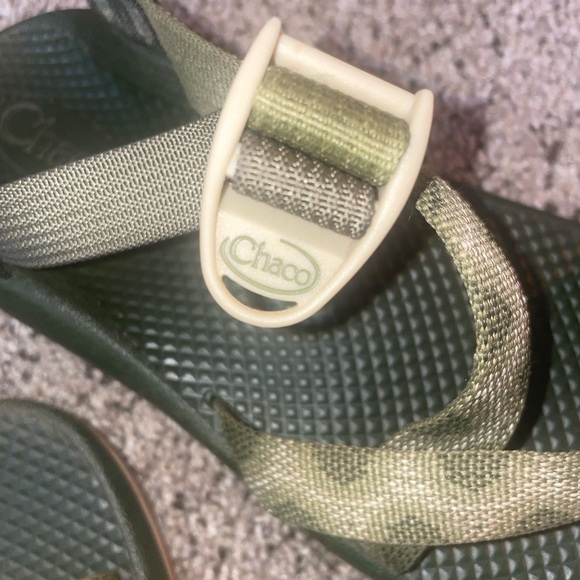 Chaco Green and Black Sandals - Picture 2 of 4